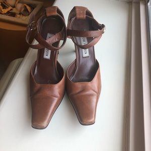 Steve Madden Brown Strappy Square Toe Heels
